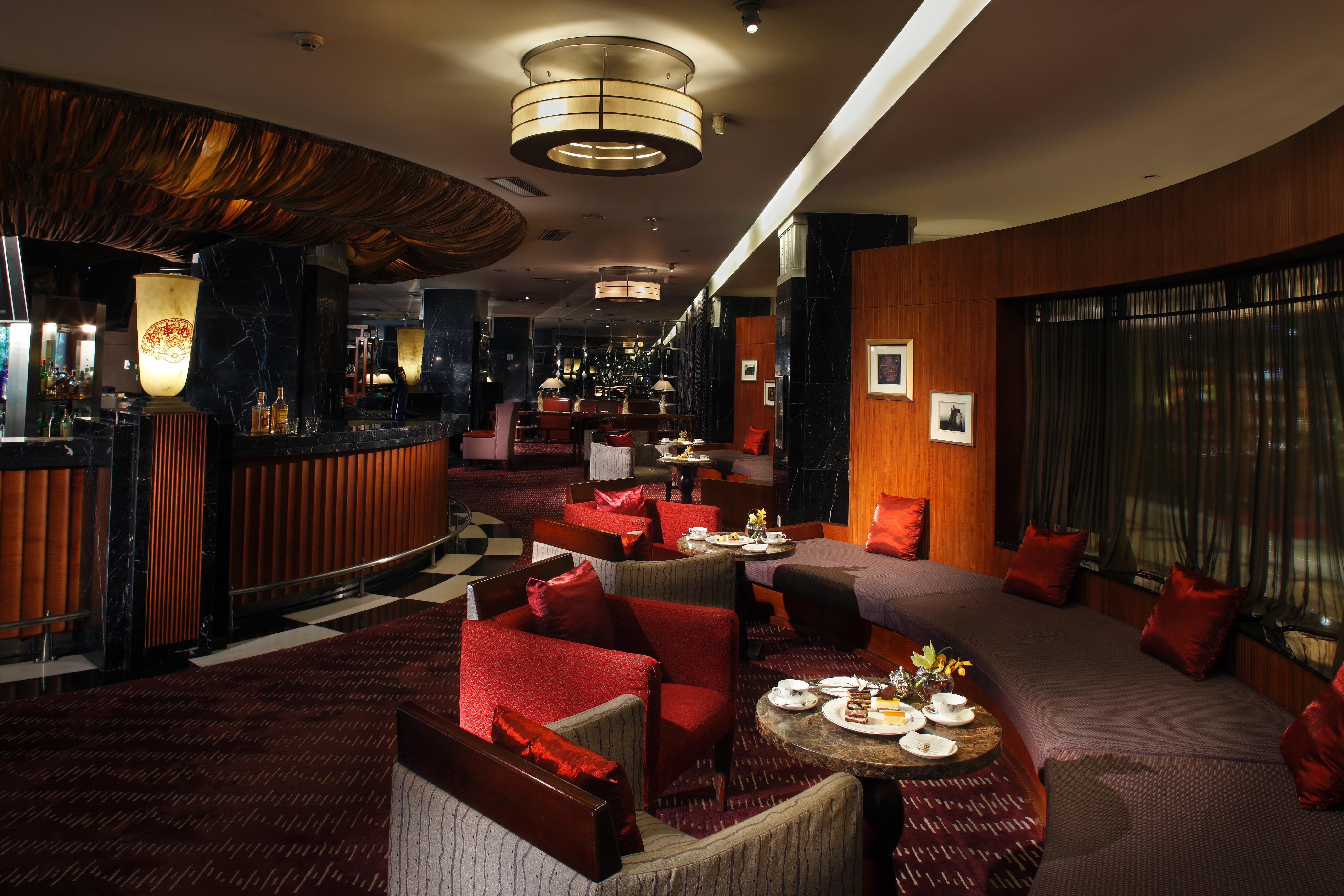 Dong Fang Hotel Guangzhou Exterior photo