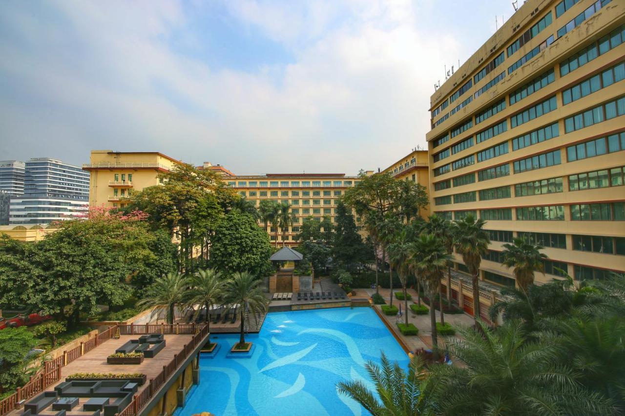 Dong Fang Hotel Guangzhou Exterior photo